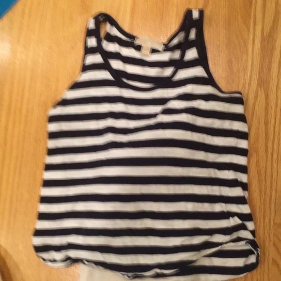 Tank - Picture 2 of 3